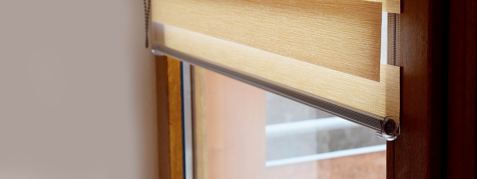 KOMPLEKSOWA <span>NAPRAWA OKIEN</span>